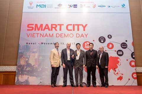 gridComm and G Element receiving Vietnam Smart City Innovation Challenge Award